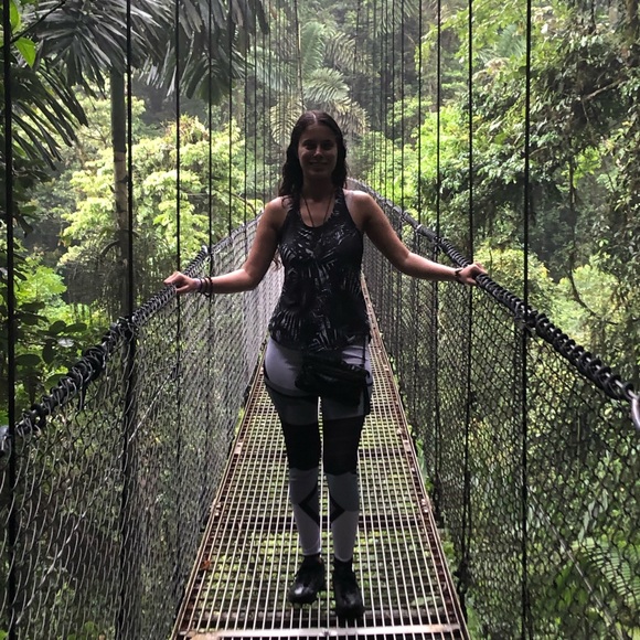 Meet your Posher, Alena - Picture 1 of 1